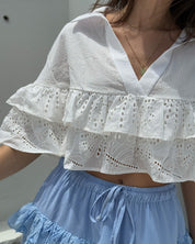 Blusa Crop de Broderie
